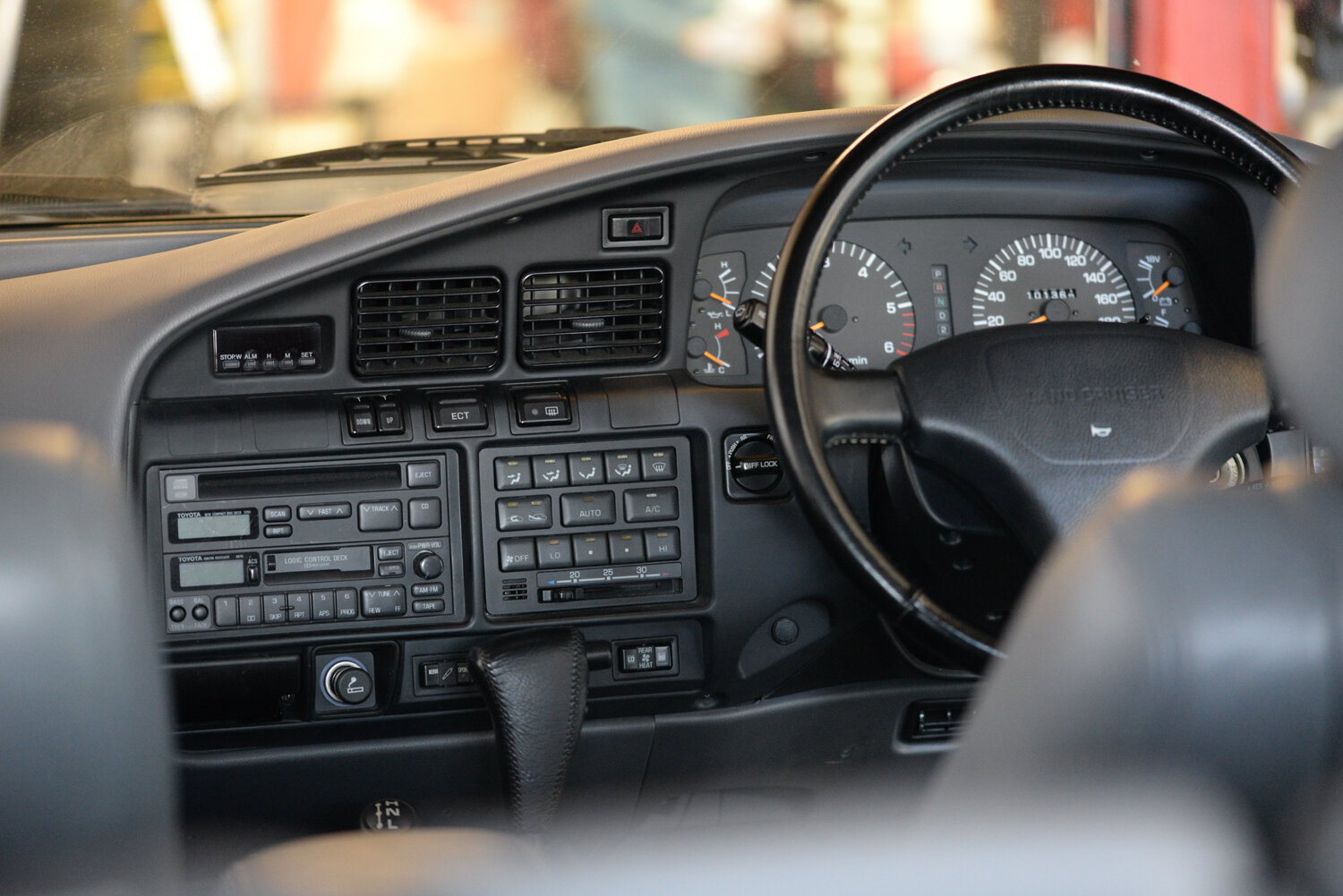 1993 Toyota VX Limited Land Cruiser - Commonwealth Classics